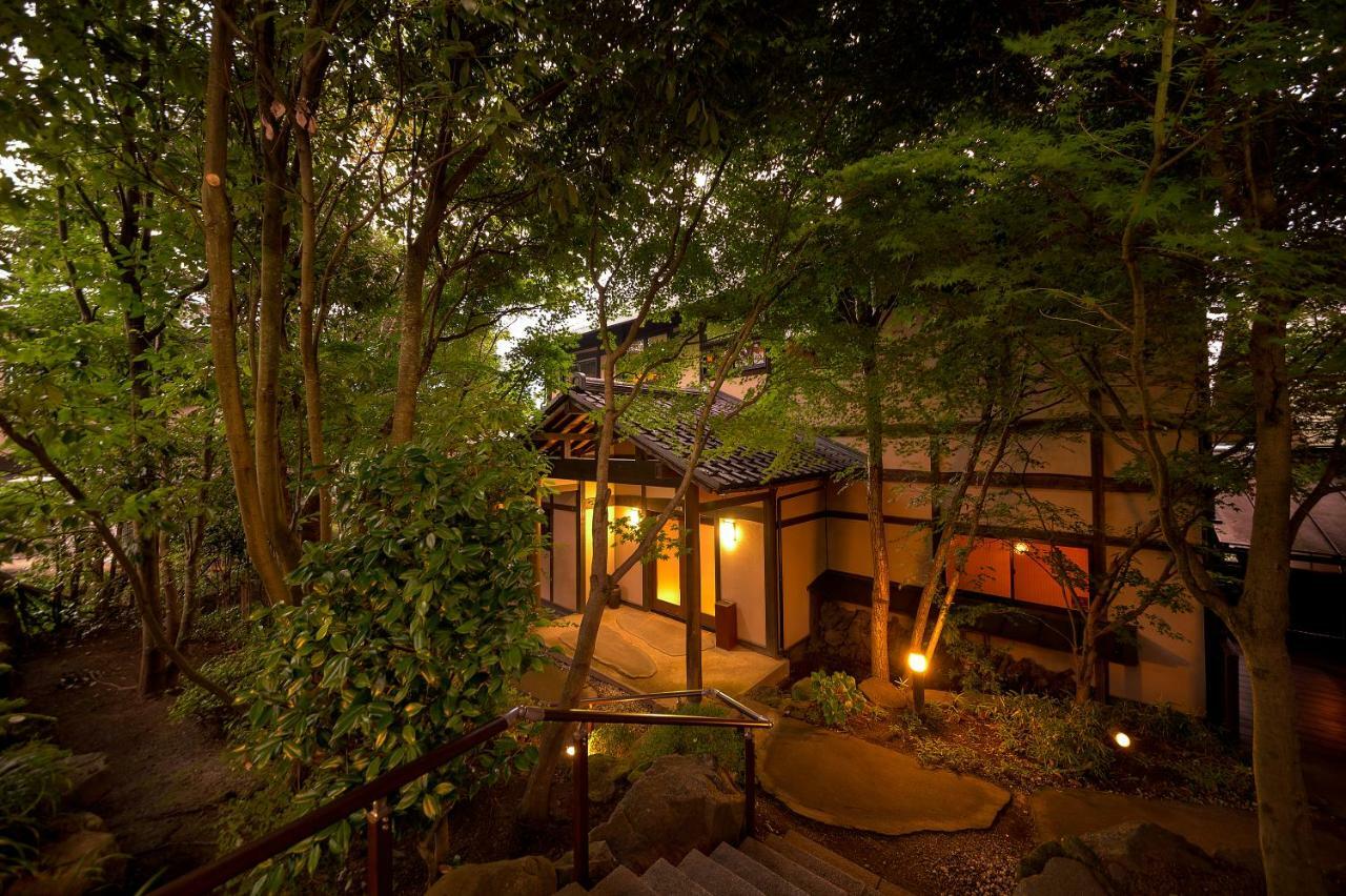 מלון Yufuin Onsen Toshoan מראה חיצוני תמונה